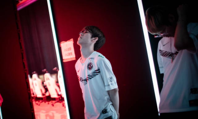 在关键时刻 在关键时刻