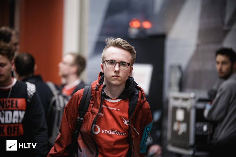 强牌密度 强牌密度